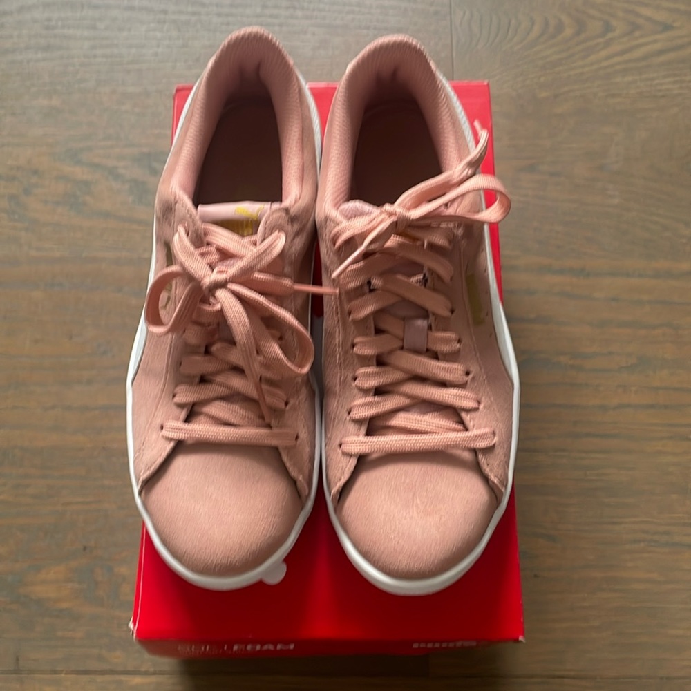 Puma Vikky - peach beige / white  NEW with box